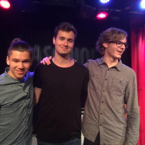 11231683_400390946831008_6681225105897785603_n