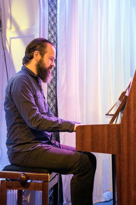 11221942_924066171015965_1850878710203151185_n